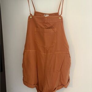 NWT Billabong Rust Romper